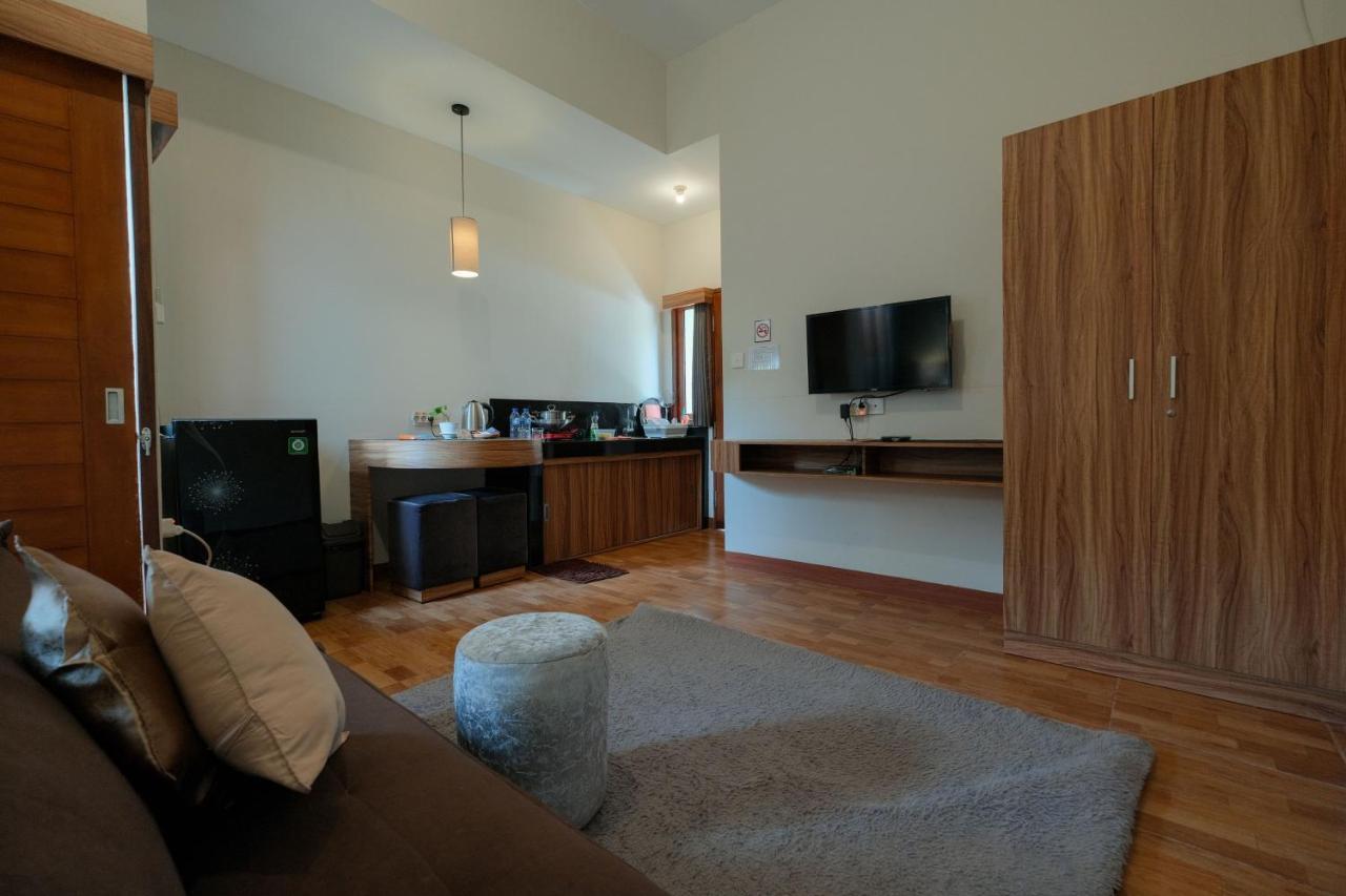 Andewi Guest House Denpasar Redpartner - Minimum Stay 30 Nights Sanur Dış mekan fotoğraf